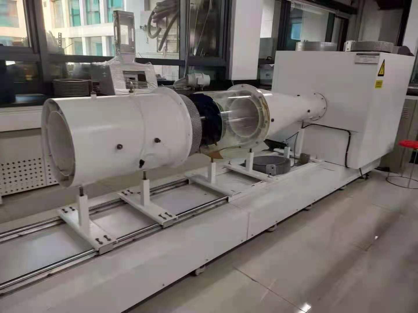 變進口角度翅片強迫對流換熱實驗系統