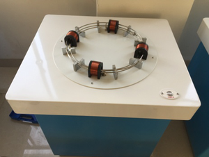 “粒子”加速器模擬演示